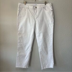 Loft Women's Boyfriend Ankle Jeans Size 14 White Mid Rise Raw Hem Distressed